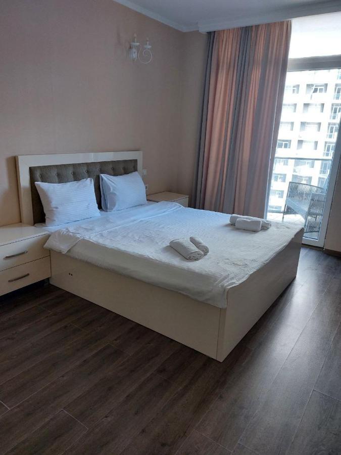 City Centre Apartamento Batumi Exterior foto
