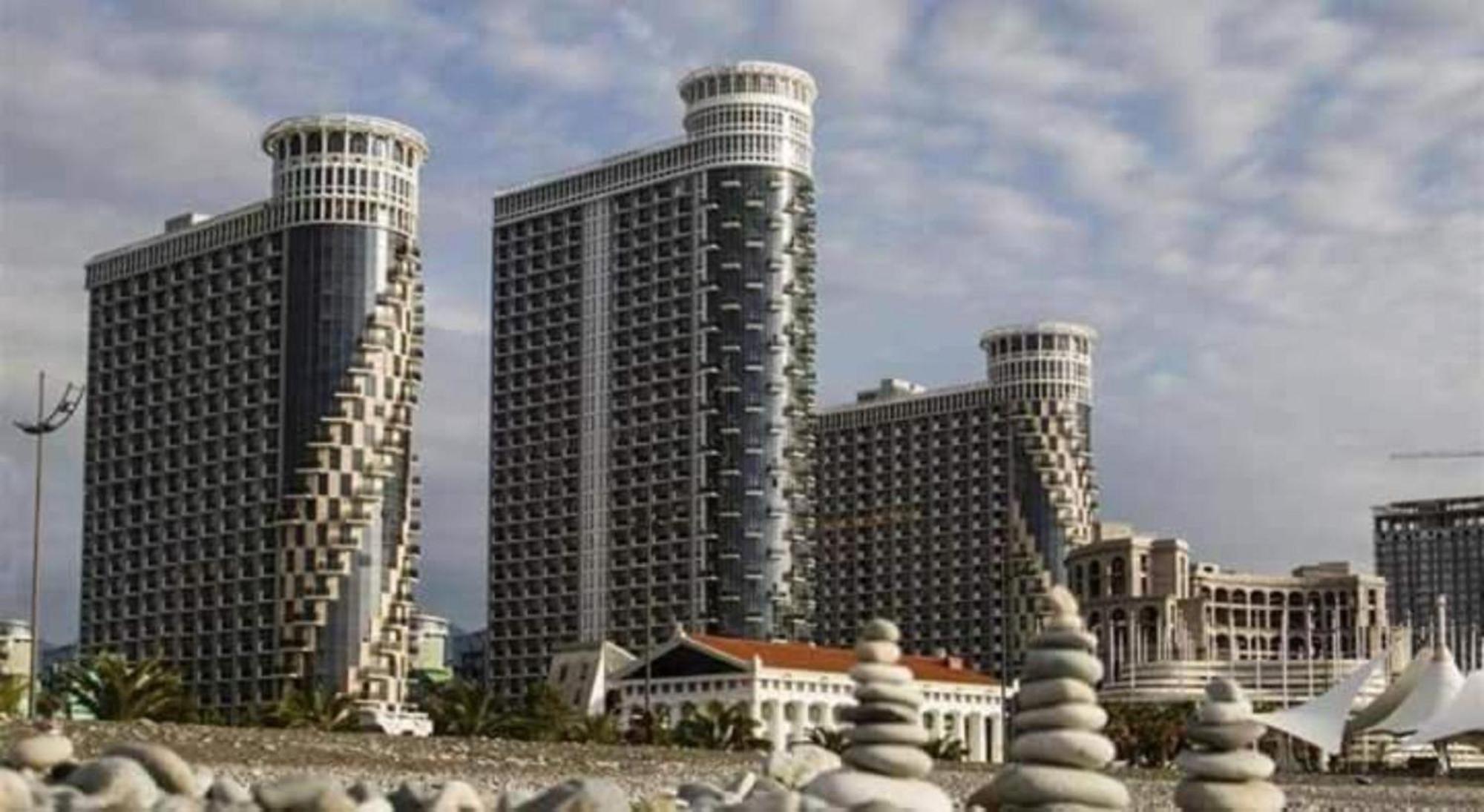 City Centre Apartamento Batumi Exterior foto